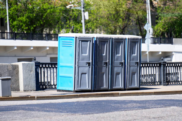 Best Portable restroom trailer rental  in Pittsboro, NC